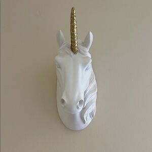 White and Gold Unicorn Wall Decor